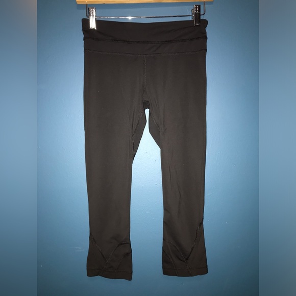 lululemon athletica Pants - lululemon athletica- Womens Black Athletic Leggings